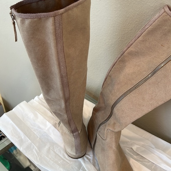 Prada canvas boots - Picture 2 of 3